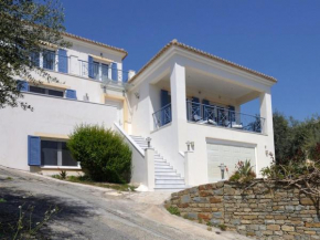 Beautiful villa in Finikounda near the seabeach